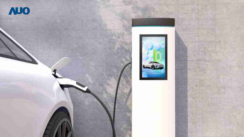 友達〝EVSE車用充電樁解決方案〞專為電動汽車充電樁設計，，，，具有高亮度、、、克服戶外艱難環境的耐溫、、、耐紫外線等特性，，並搭載散熱性及擴充性強的高效能工業電腦，，，，可實現人機互動訴求，，如資訊顯示、、、支付等應用